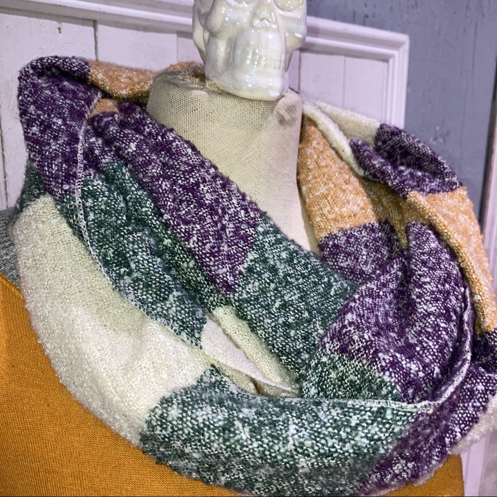 Wrapables Warm Fall And Winter Infinity Scarf, Pu… - image 8